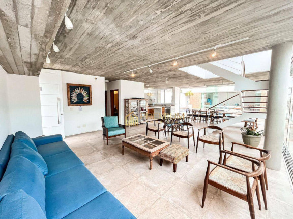 Imagem Sobrado com 5 Quartos à Venda, 388 m² em Guaecá - São Sebastião