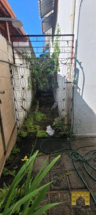 Imagem Casa com 4 Quartos à Venda, 250 m² em Cabo Branco - João Pessoa Imagem Casa com 4 Quartos à Venda, 250 m² em Cabo Branco - João Pessoa