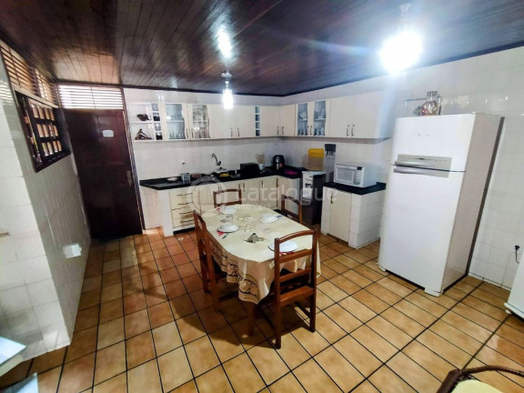 Imagem Casa com 5 Quartos à Venda, 240 m² em Cidade Alta - Natal Imagem Casa com 5 Quartos à Venda, 240 m² em Cidade Alta - Natal