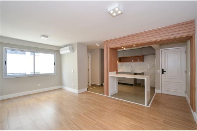 Imagem Apartamento com 2 Quartos à Venda, 70 m² em Moema - São Paulo Imagem Apartamento com 2 Quartos à Venda, 70 m² em Moema - São Paulo