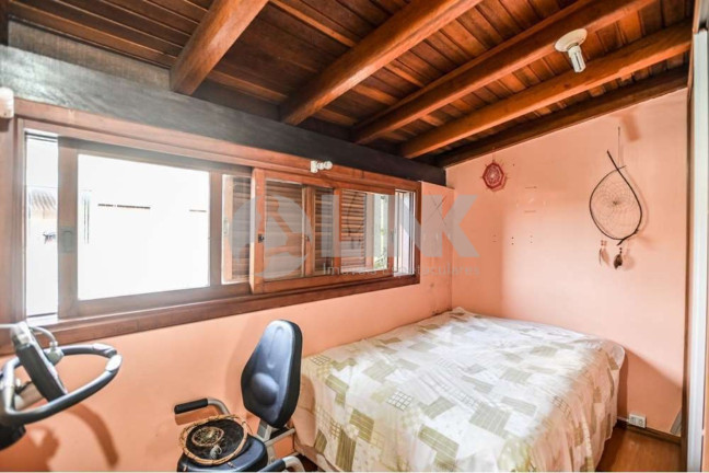 Imagem Imóvel com 3 Quartos à Venda, 163 m² em Teresópolis - Porto Alegre Imagem Imóvel com 3 Quartos à Venda, 163 m² em Teresópolis - Porto Alegre
