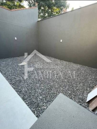 Imagem Casa com 3 Quartos à Venda, 135 m² em Iririú - Joinville