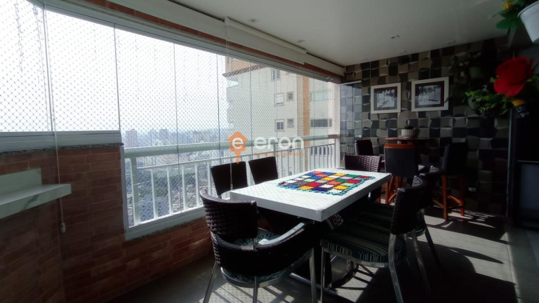 Imagem Apartamento com 3 Quartos à Venda, 158 m²