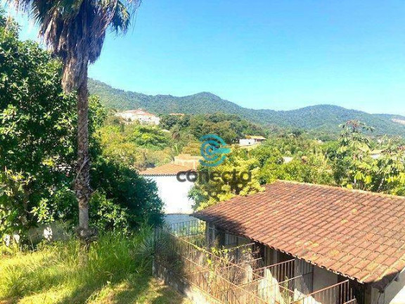 Imagem Casa com 5 Quartos à Venda, 400 m² em Serra Grande - Niterói Imagem Casa com 5 Quartos à Venda, 400 m² em Serra Grande - Niterói
