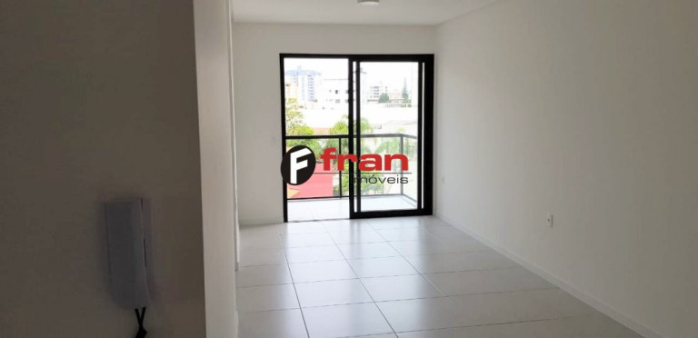 Imagem Apartamento com 2 Quartos à Venda, 79 m² em Trindade - Florianópolis