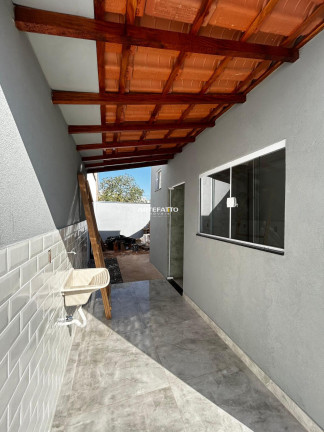 Imagem Casa com 2 Quartos à Venda, 70 m² Imagem Casa com 2 Quartos à Venda, 70 m²
