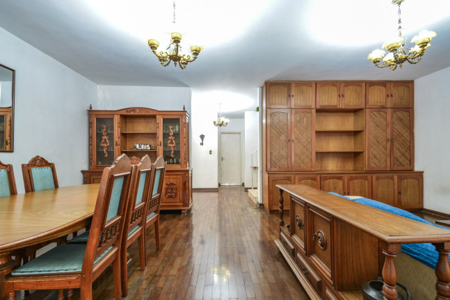 Imagem Casa com 4 Quartos à Venda, 242 m² em Moema - São Paulo