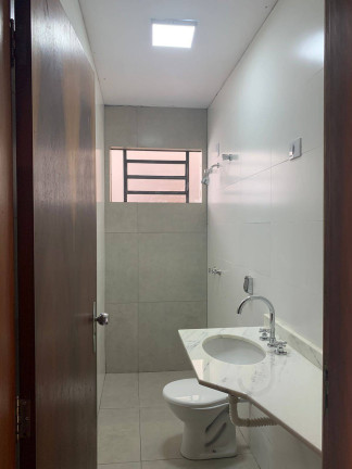 Imagem Casa com 2 Quartos à Venda, em Jardim America - Bauru Imagem Casa com 2 Quartos à Venda, em Jardim America - Bauru