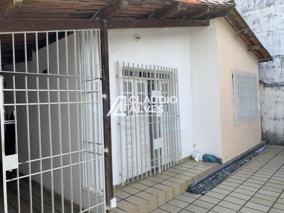 Imagem Casa com 4 Quartos à Venda, 150 m² em Santa Mônica - Feira De Santana Imagem Casa com 4 Quartos à Venda, 150 m² em Santa Mônica - Feira De Santana