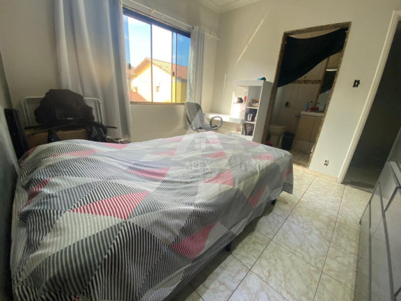 Imagem Casa com 3 Quartos à Venda, 200 m² em Campo Grande - Rio De Janeiro