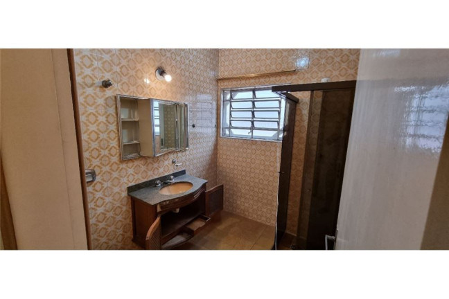 Imagem Casa com 4 Quartos à Venda, em Vila Paiva - São Paulo Imagem Casa com 4 Quartos à Venda, em Vila Paiva - São Paulo