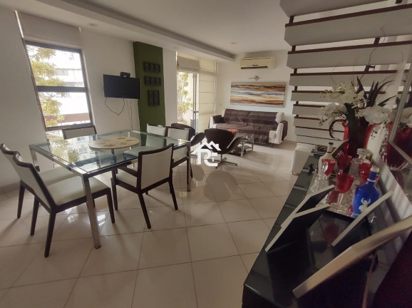 Imagem Cobertura com 3 Quartos à Venda, 252 m² em Icaraí - Niterói Imagem Cobertura com 3 Quartos à Venda, 252 m² em Icaraí - Niterói