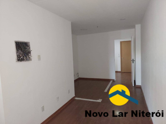 Imagem Sala Comercial à Venda, 43 m² em Centro - Niterói Imagem Sala Comercial à Venda, 43 m² em Centro - Niterói