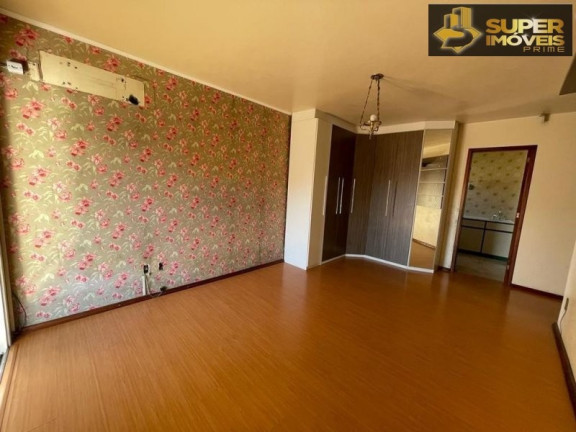 Imagem Casa com 3 Quartos à Venda, 492 m² em Três Vendas - Pelotas