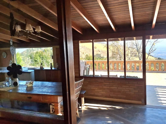Imagem Chácara com 5 Quartos à Venda, 4 m² em São João Da Boa Vista Imagem Chácara com 5 Quartos à Venda, 4 m² em São João Da Boa Vista