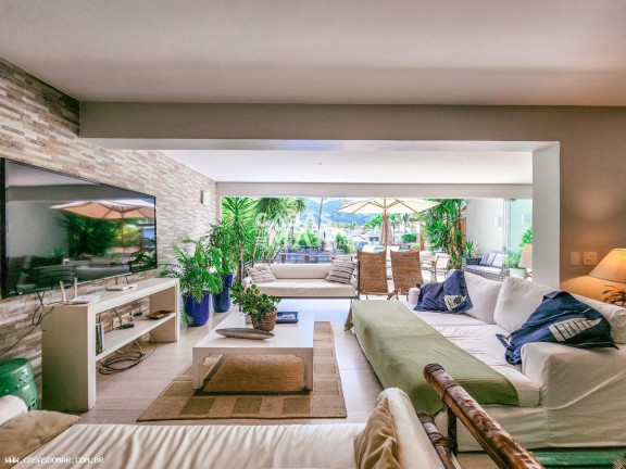 Imagem Casa com 4 Quartos à Venda, 250 m² em Frade (cunhambebe) - Angra Dos Reis Imagem Casa com 4 Quartos à Venda, 250 m² em Frade (cunhambebe) - Angra Dos Reis