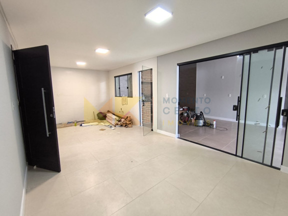 Imagem Casa com 3 Quartos à Venda, 230 m² em Tribess - Blumenau