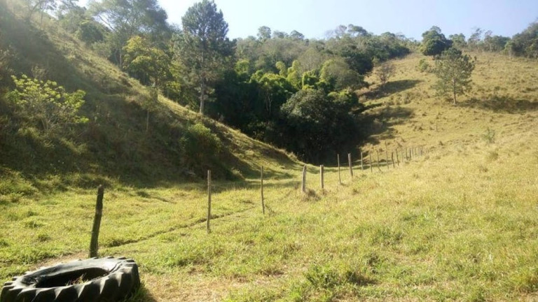 Imagem Chácara com 3 Quartos à Venda, 100 m² em Centro - Paraibuna Imagem Chácara com 3 Quartos à Venda, 100 m² em Centro - Paraibuna