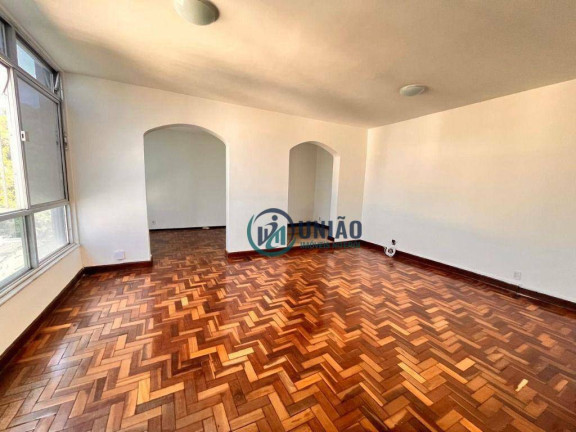 Imagem Apartamento com 3 Quartos à Venda, 130 m² em Icaraí - Niterói