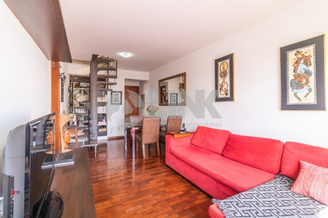 Imagem Imóvel com 2 Quartos à Venda, 146 m² em Santana - Porto Alegre Imagem Imóvel com 2 Quartos à Venda, 146 m² em Santana - Porto Alegre