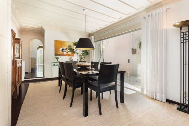 Casa com 3 Quartos à Venda, 260 m² em Jardim Paulistano - São Paulo