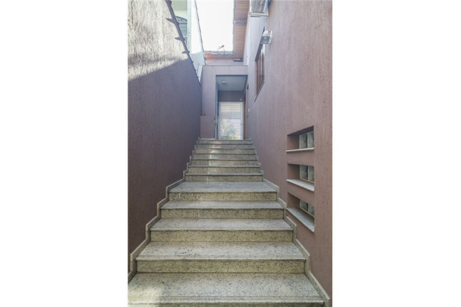 Imagem Casa com 3 Quartos à Venda, 360 m² em Vila Curuçá - Santo André Imagem Casa com 3 Quartos à Venda, 360 m² em Vila Curuçá - Santo André