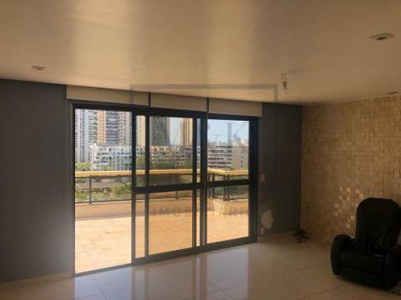 Imagem Cobertura com 4 Quartos à Venda, 252 m² em Barra Da Tijuca - Rio De Janeiro