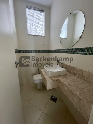 Imagem Casa com 3 Quartos à Venda, em Jardim Amália - Volta Redonda Imagem Casa com 3 Quartos à Venda, em Jardim Amália - Volta Redonda