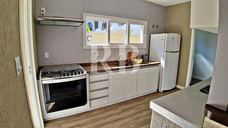 Imagem Imóvel com 4 Quartos à Venda, 330 m² em Riviera - Bertioga Imagem Imóvel com 4 Quartos à Venda, 330 m² em Riviera - Bertioga