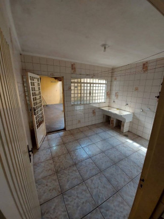 Imagem Casa com 4 Quartos à Venda, 192 m² em Cidade São Jorge - Santo André Imagem Casa com 4 Quartos à Venda, 192 m² em Cidade São Jorge - Santo André