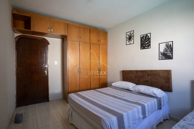 Imagem Casa com 3 Quartos à Venda, 480 m² em Três Montanhas - Osasco Imagem Casa com 3 Quartos à Venda, 480 m² em Três Montanhas - Osasco