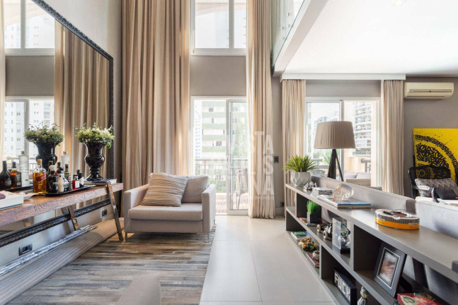 Imagem Imóvel com 2 Quartos à Venda, 163 m² em Moema - São Paulo Imagem Imóvel com 2 Quartos à Venda, 163 m² em Moema - São Paulo