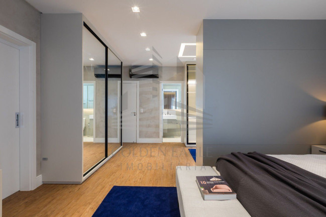 Imagem Apartamento com 4 Quartos à Venda, 308 m² em Centro - Balneário Camboriú Imagem Apartamento com 4 Quartos à Venda, 308 m² em Centro - Balneário Camboriú
