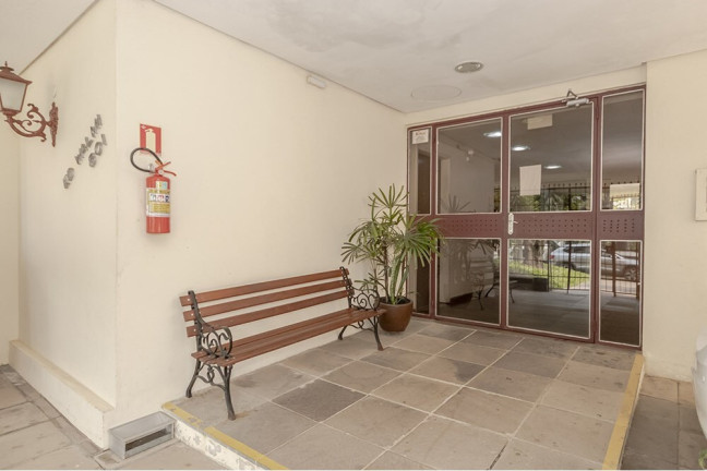Imagem Imóvel com 2 Quartos à Venda, em Higienópolis - Porto Alegre Imagem Imóvel com 2 Quartos à Venda, em Higienópolis - Porto Alegre