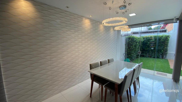 Imagem Sobrado com 4 Quartos à Venda, 196 m² em Chácara Cachoeira - Campo Grande