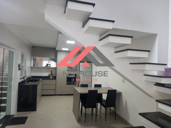 Imagem Casa com 2 Quartos à Venda, 200 m² em Vila Sacadura Cabral - Santo André Imagem Casa com 2 Quartos à Venda, 200 m² em Vila Sacadura Cabral - Santo André