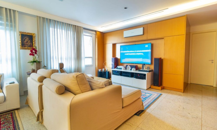 Imagem Apartamento com 4 Quartos à Venda, 242 m² em Jardim Goiás - Goiânia Imagem Apartamento com 4 Quartos à Venda, 242 m² em Jardim Goiás - Goiânia