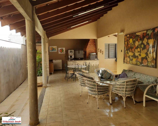 Imagem Casa com 4 Quartos à Venda, 247 m² em Jardim São Lourenço - Campo Grande Imagem Casa com 4 Quartos à Venda, 247 m² em Jardim São Lourenço - Campo Grande