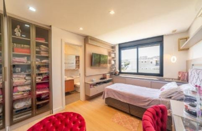 Imagem Casa com 5 Quartos à Venda, 340 m² em Vila Nova - Porto Alegre