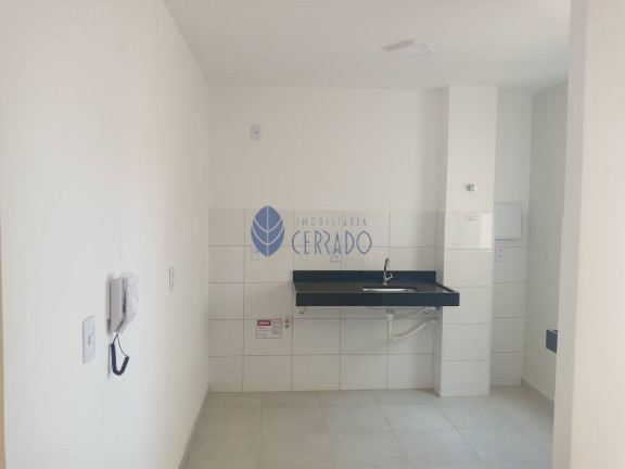 Imagem Apartamento com 2 Quartos à Venda, 40 m² em Vila Jaiara - Anápolis