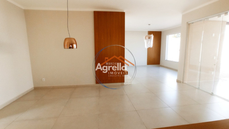 Imagem Imóvel com 3 Quartos à Venda, 263 m² em Condomínio Residencial Dos Jequitibás - Mogi Mirim Imagem Imóvel com 3 Quartos à Venda, 263 m² em Condomínio Residencial Dos Jequitibás - Mogi Mirim