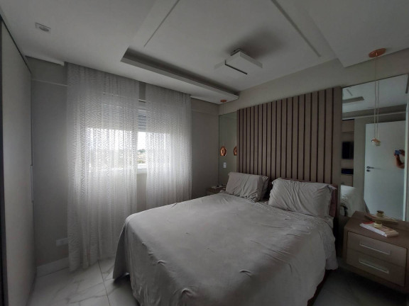 Imagem Apartamento com 3 Quartos à Venda, 75 m² em  Capão Raso - Curitiba
