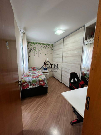 Imagem Casa com 3 Quartos à Venda, 239 m² em Vila Scarpelli - Santo André