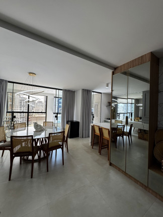 Imagem Apartamento com 3 Quartos à Venda, 124 m² em Meia Praia - Itapema Imagem Apartamento com 3 Quartos à Venda, 124 m² em Meia Praia - Itapema