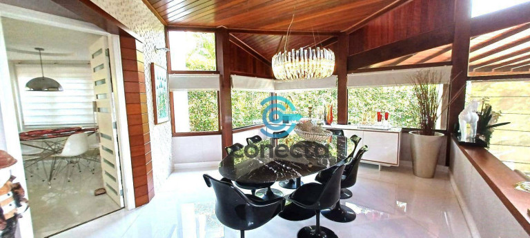 Imagem Casa com 3 Quartos à Venda, 350 m² em Itaipu - Niterói Imagem Casa com 3 Quartos à Venda, 350 m² em Itaipu - Niterói