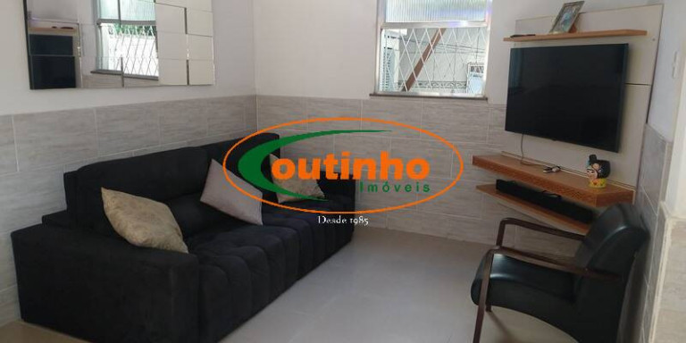 Imagem Casa com 3 Quartos à Venda, 160 m² em Tijuca - Rio De Janeiro Imagem Casa com 3 Quartos à Venda, 160 m² em Tijuca - Rio De Janeiro