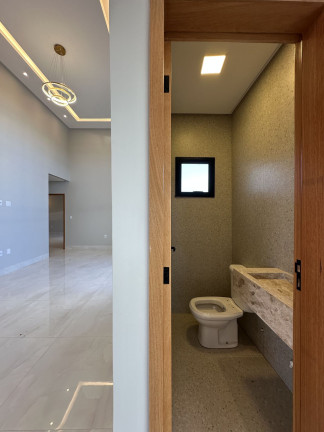 Imagem Casa com 3 Quartos à Venda, 177 m² em Setor Três Marias - Goiânia Imagem Casa com 3 Quartos à Venda, 177 m² em Setor Três Marias - Goiânia