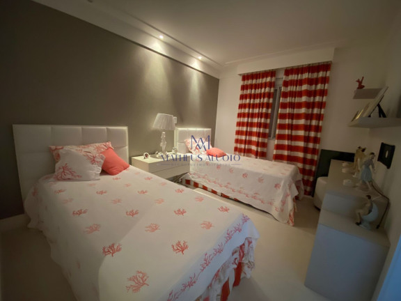 Imagem Apartamento com 4 Quartos à Venda, 160 m² em Centro - Itapema