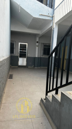 Imagem Casa com 1 Quarto para Alugar,  em Bandeiras - Osasco