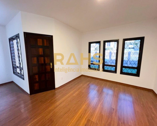 Imagem Casa com 3 Quartos à Venda, 160 m² em Costa E Silva - Joinville Imagem Casa com 3 Quartos à Venda, 160 m² em Costa E Silva - Joinville